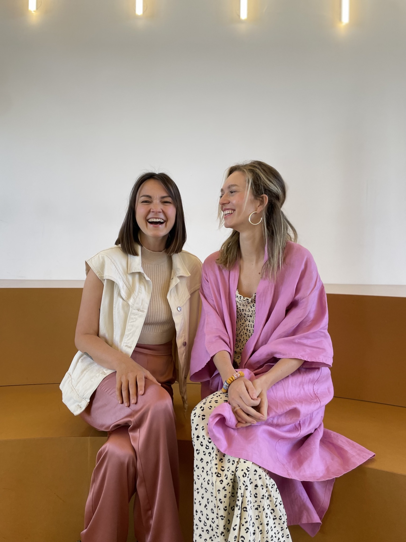Sophie and Ang&eacute;lique laughing together